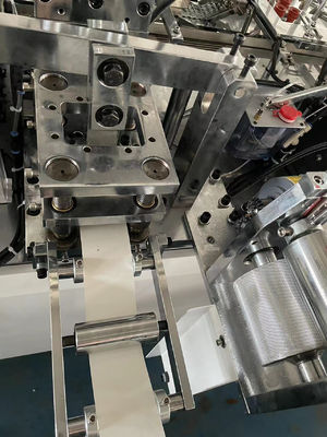 90-100pcs/min Macchine per la fabbricazione di tazze di carta completamente automatiche Macchine per la fabbricazione di tazze di caffè di carta usa e getta con potenza di 9KW